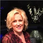 Laureata in lettere alla facoltà la  Sapienza  di Roma offre ripetizioni di Storia con il supporto del computer